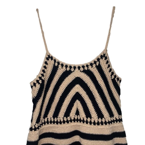 Miou Muse Crochet Knitted Black Tan Color Block Above Knee Dress Medium - Picture 4 of 7